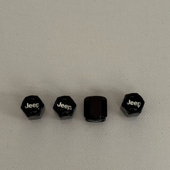 Jeep Valve Stem Caps in Black Set of 4 NWT - Picture 1 of 4
